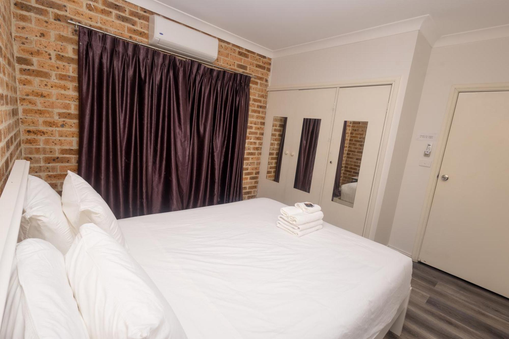 Gosford Inn Motel Dış mekan fotoğraf
